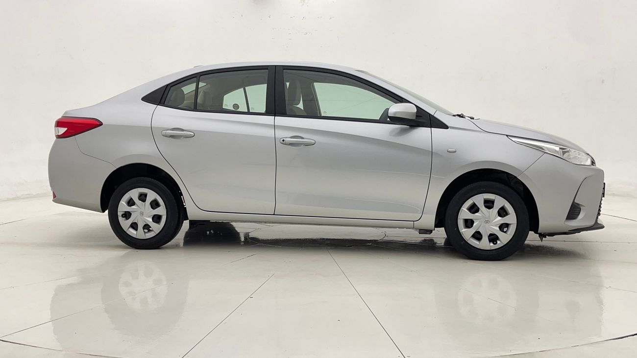 تويوتا يارس SE 1.5 | بدون دفعة مقدمة | اختبار القيادة في المنزل