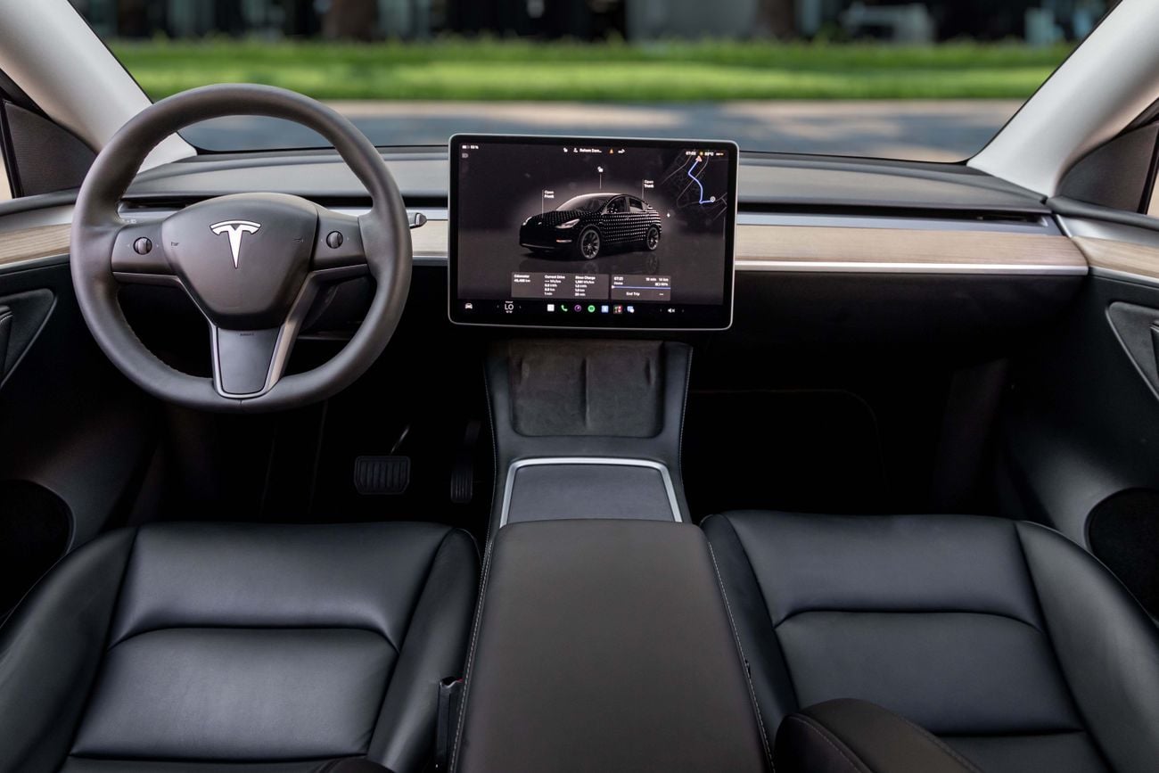 تسلا موديل Y Model Y Long Range | 2,253 P.M | 0% Downpayment | Tesla Warranty | Model Y Long Range!