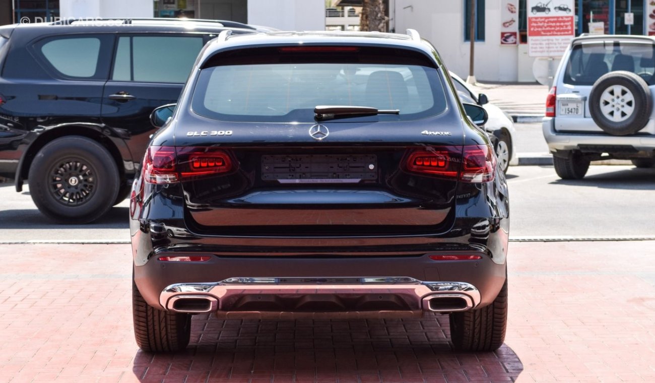 مرسيدس بنز GLC 300 4  Matic