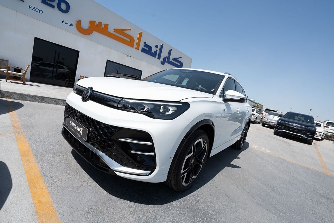 Volkswagen Tiguan Volkswagen Tiguan L Pro 380TSI AWD R-Line 2.0L Smart Premium Edition 2025