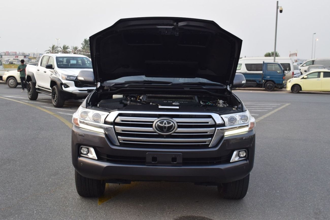 Toyota Land Cruiser 2018 TOYOTA LAND CRUISER  VX V8