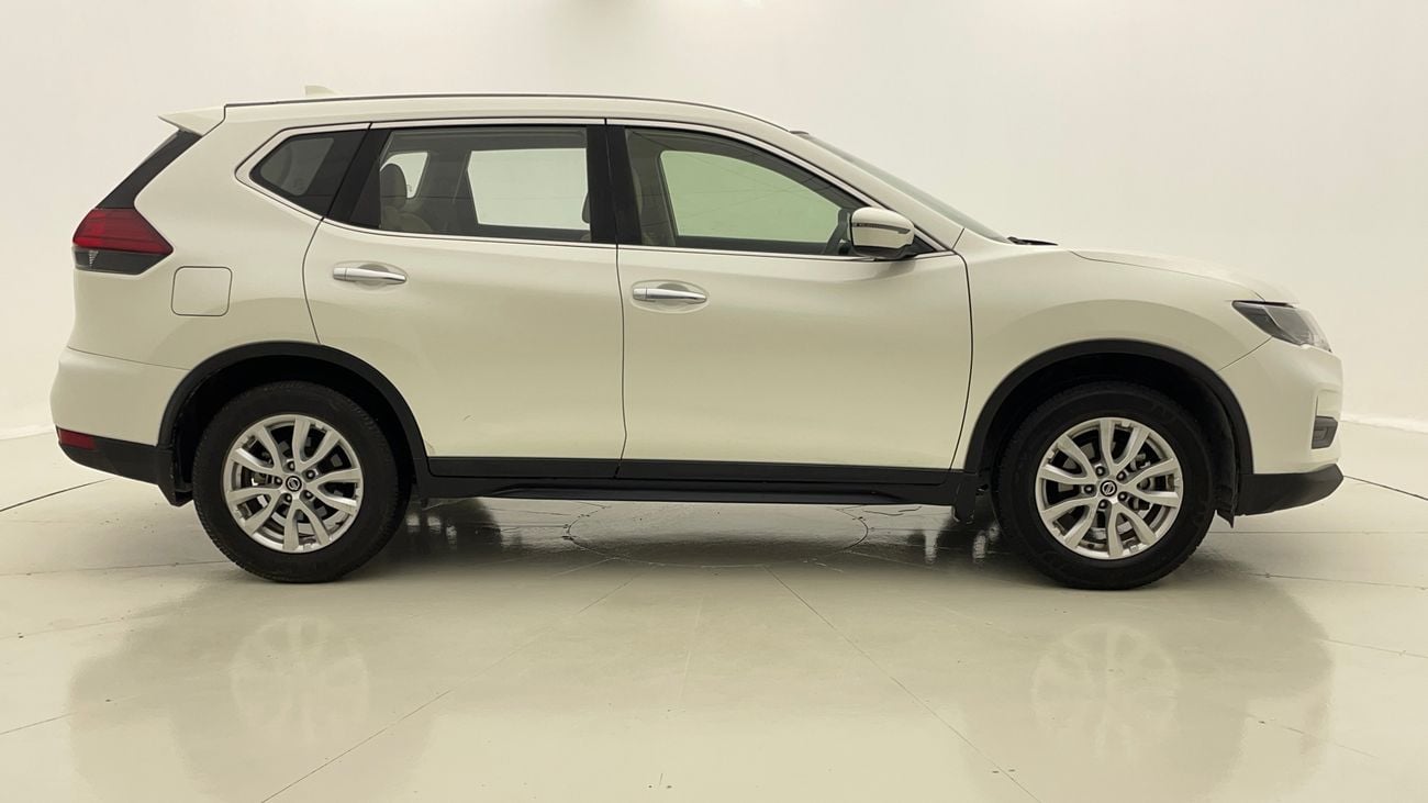 نيسان إكس تريل S 2.5 | بدون دفعة مقدمة | اختبار القيادة في المنزل