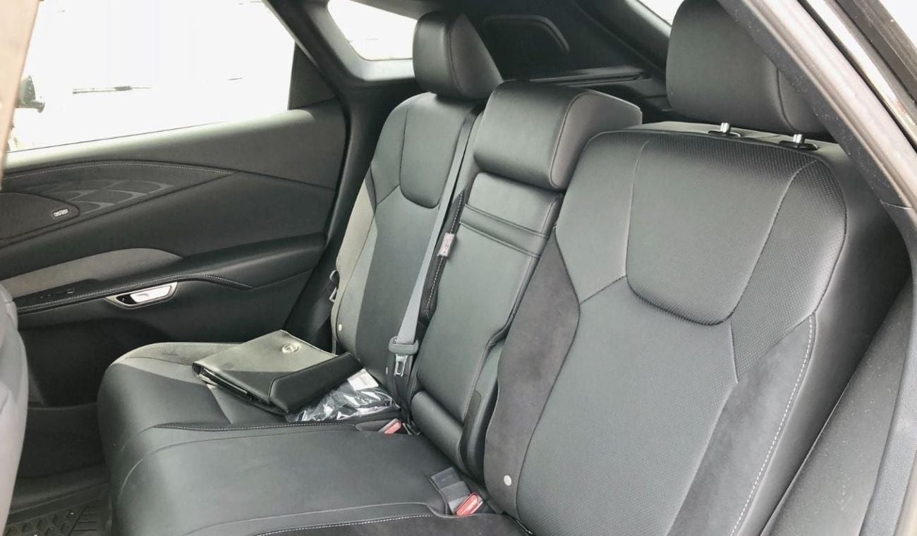 لكزس RX 500h Lexus RX500h 2.4L Petrol Fsport 2024