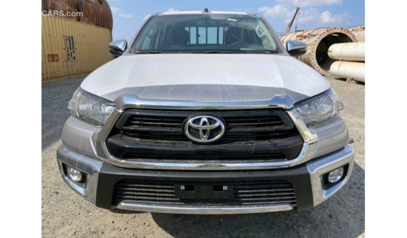تويوتا هيلوكس MID OPTIONS 2.4L DIESEL 6M/T 4WD