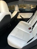 Tesla Model 3 STANDARD RANGE Rear-Wheel Drive