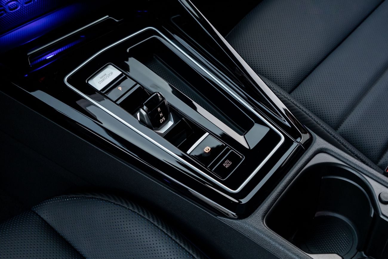 فولكس واجن T4 آخر Golf R Topline | 4,407 P.M | 0% Downpayment | VW Warranty&Service!