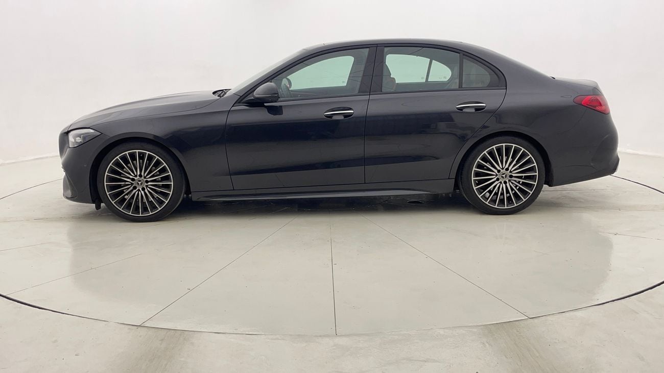 مرسيدس بنز C 200 AMG PREMIUM 2 | بدون دفعة مقدمة | اختبار القيادة في المنزل