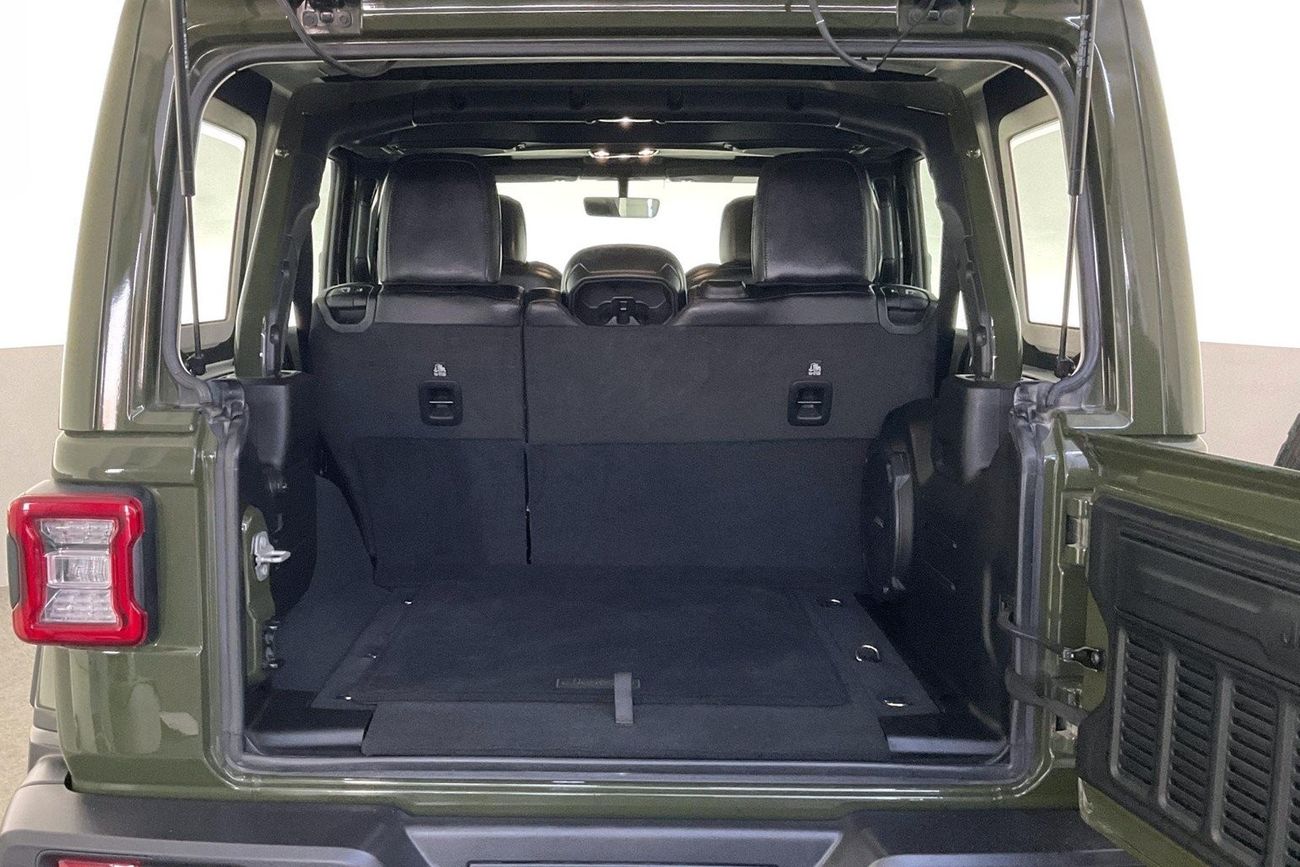 جيب رانجلر Sahara Plus Unlimited | شامل الضمان | 0 ﺪﻔﻋﺓ ﺃﻮﻟﻯ