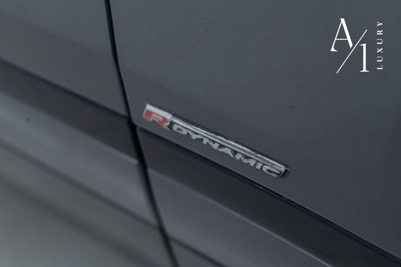 لاند روفر رينج روفر فيلار P250 R-Dynamic HSE 2.0L 2018 Range Rover Velar P250 HSE R-Dynamic, Warranty, Full Service History, E