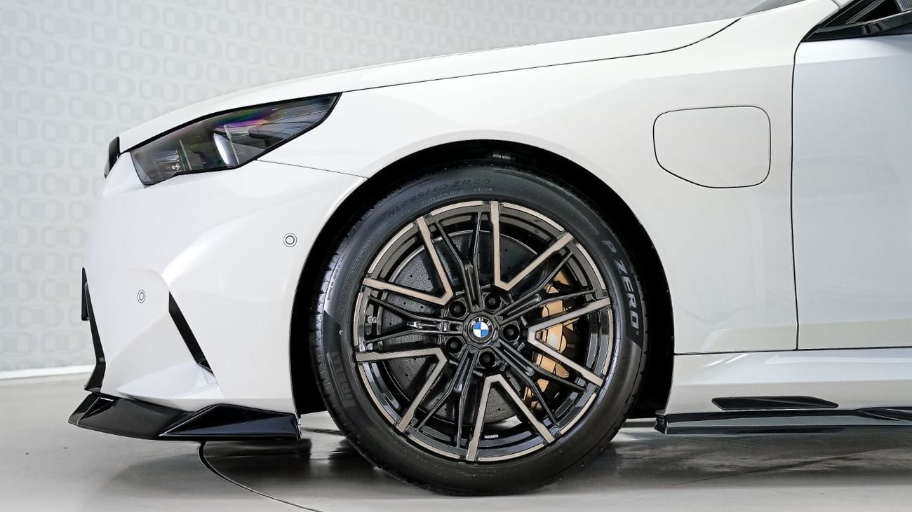 BMW M5 M5 Competition | AED 9,141 PM | Warranty December 2027 - Service December 2028 | GCC