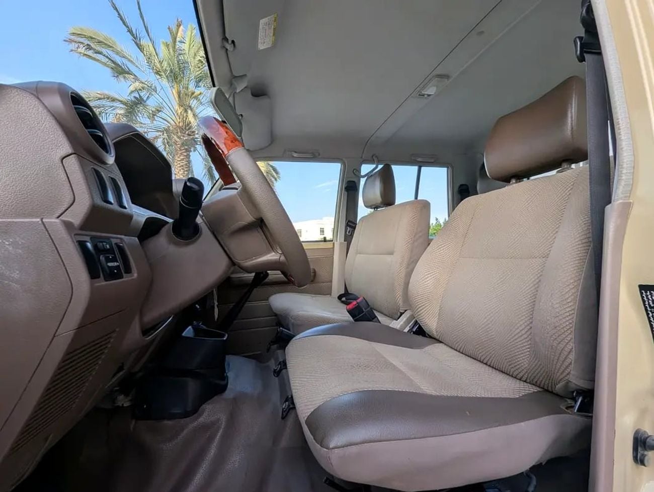 Toyota Land Cruiser 70 LC79 LX LAND CRUISER PICK UP LC79 4.0L PETROL V6 DOUBLE CAB 4X4 M/T