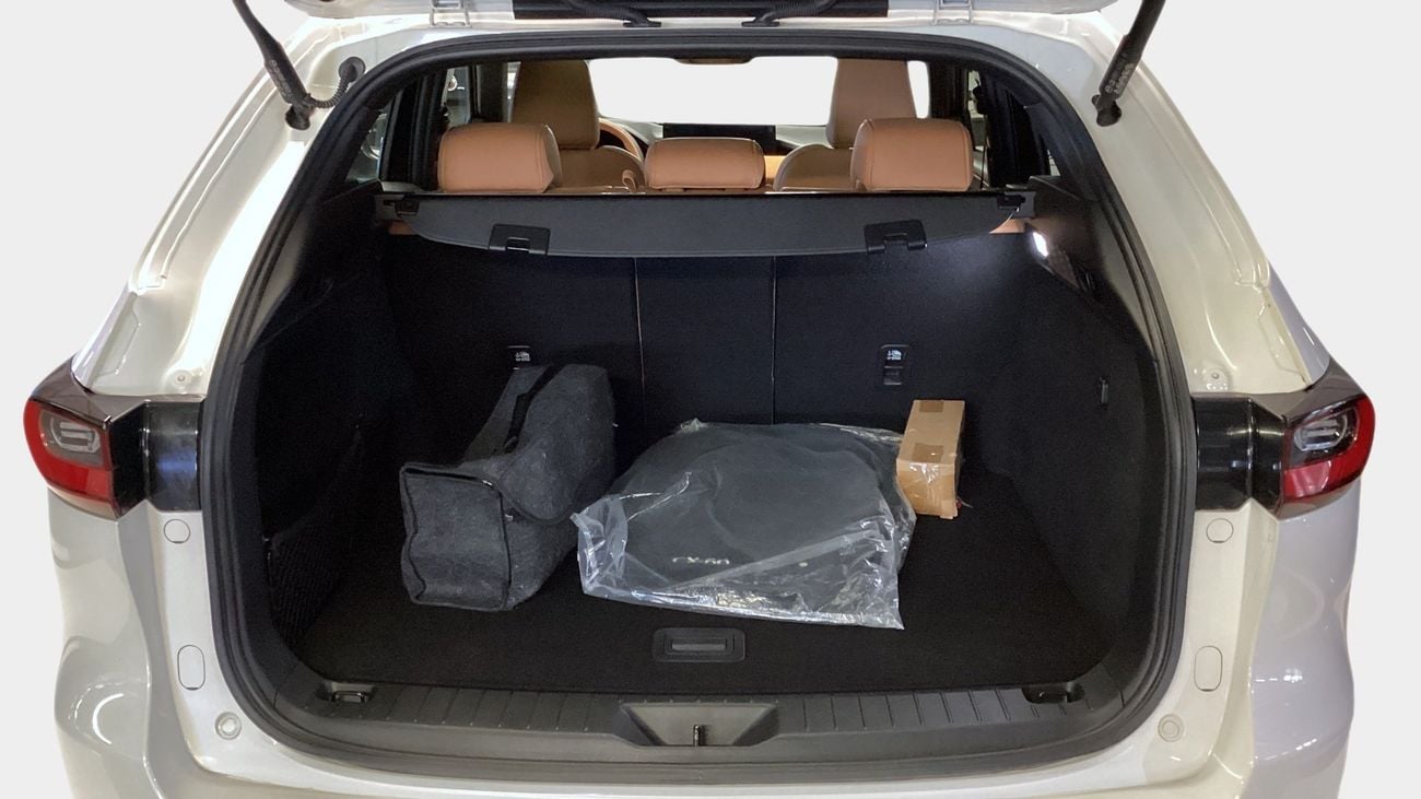 مازدا CX60 Takumi | upto AED 20,000 Ramadan Discount | شامل الضمان | 0 ﺪﻔﻋﺓ ﺃﻮﻟﻯ