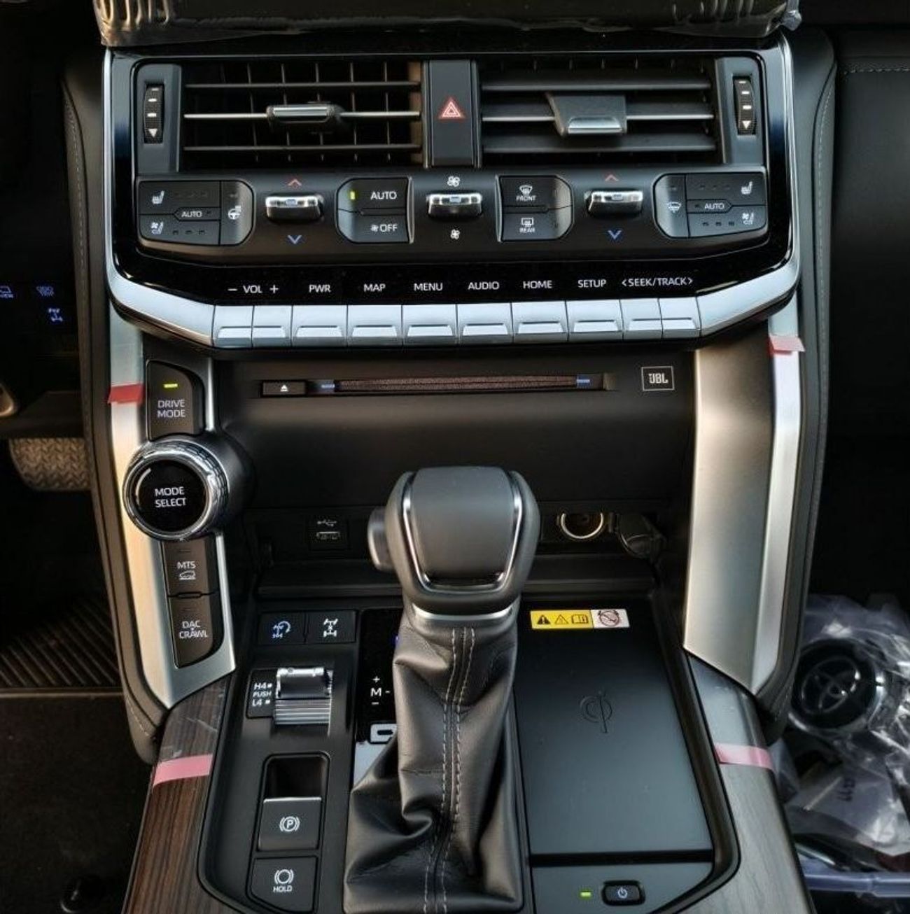 Toyota Land Cruiser 2024 LC300 3.5L VX+ V6 European Spec