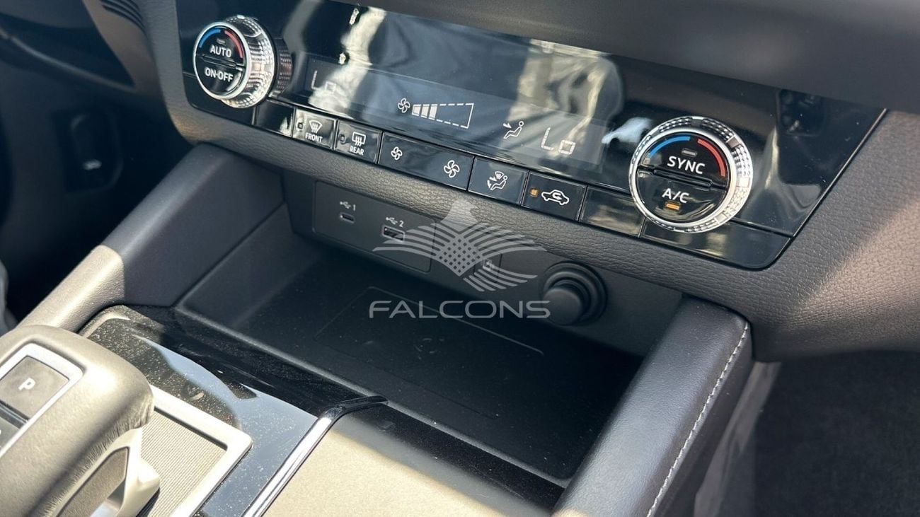 Mitsubishi Outlander Mitsubishi Outlander 2.5L 4WD MID OPTION 7-SEATER AT