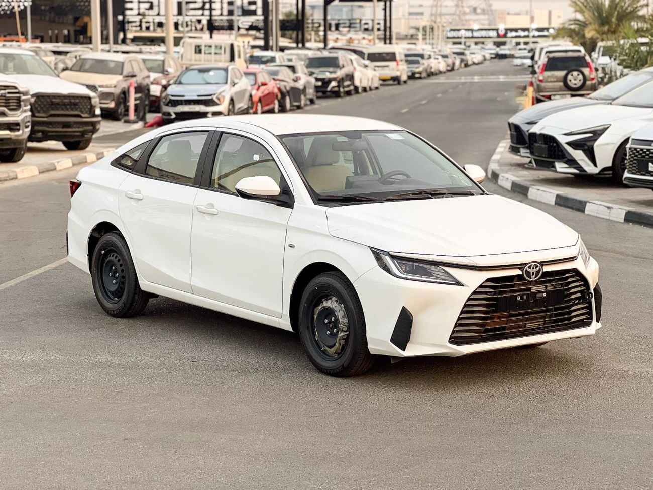 تويوتا يارس EXPORT PRICE - Toyota Yaris E STD 1.5L