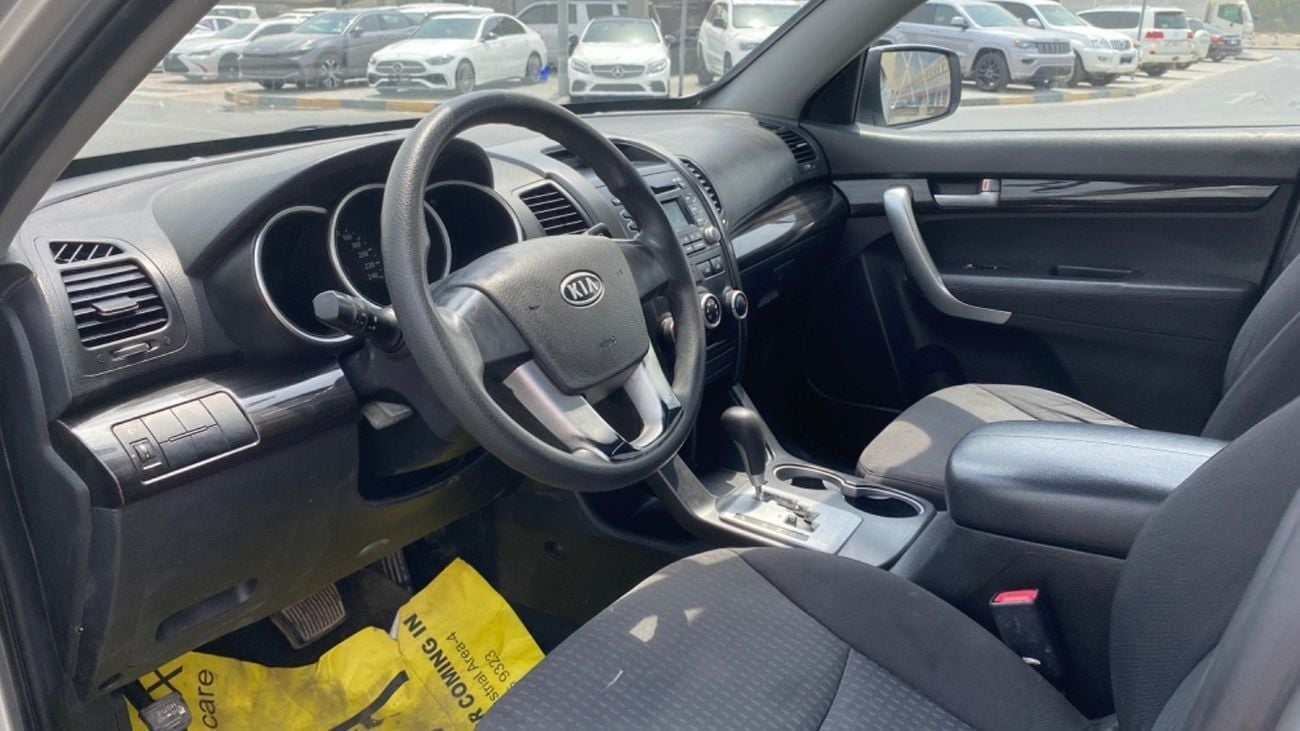 Kia Sorento LX 2.4L (5 Seater)