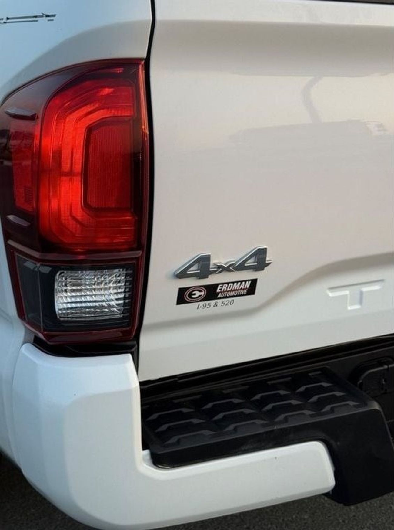 Toyota Tacoma 2023 TOYOTA TACOMA 4x4 Drive Full option Ready to Drive