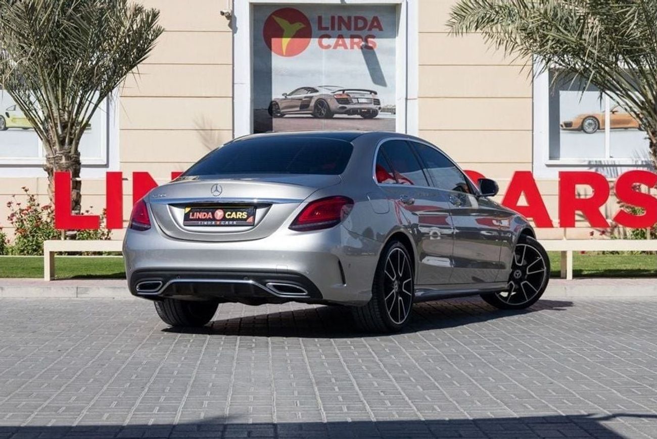 مرسيدس بنز C 200 Mercedes-Benz C200 AMG 2021 GCC under Agency Warranty with Flexible Down-Payment.