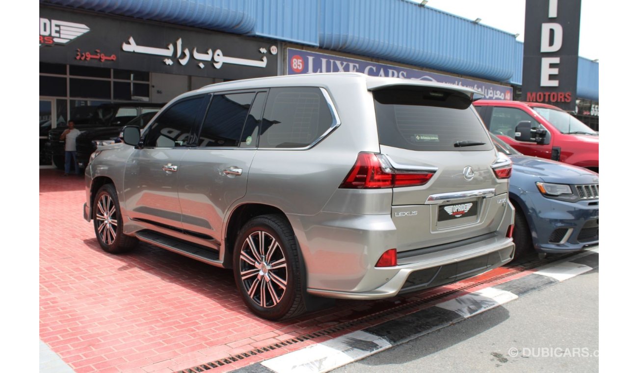 Lexus LX570