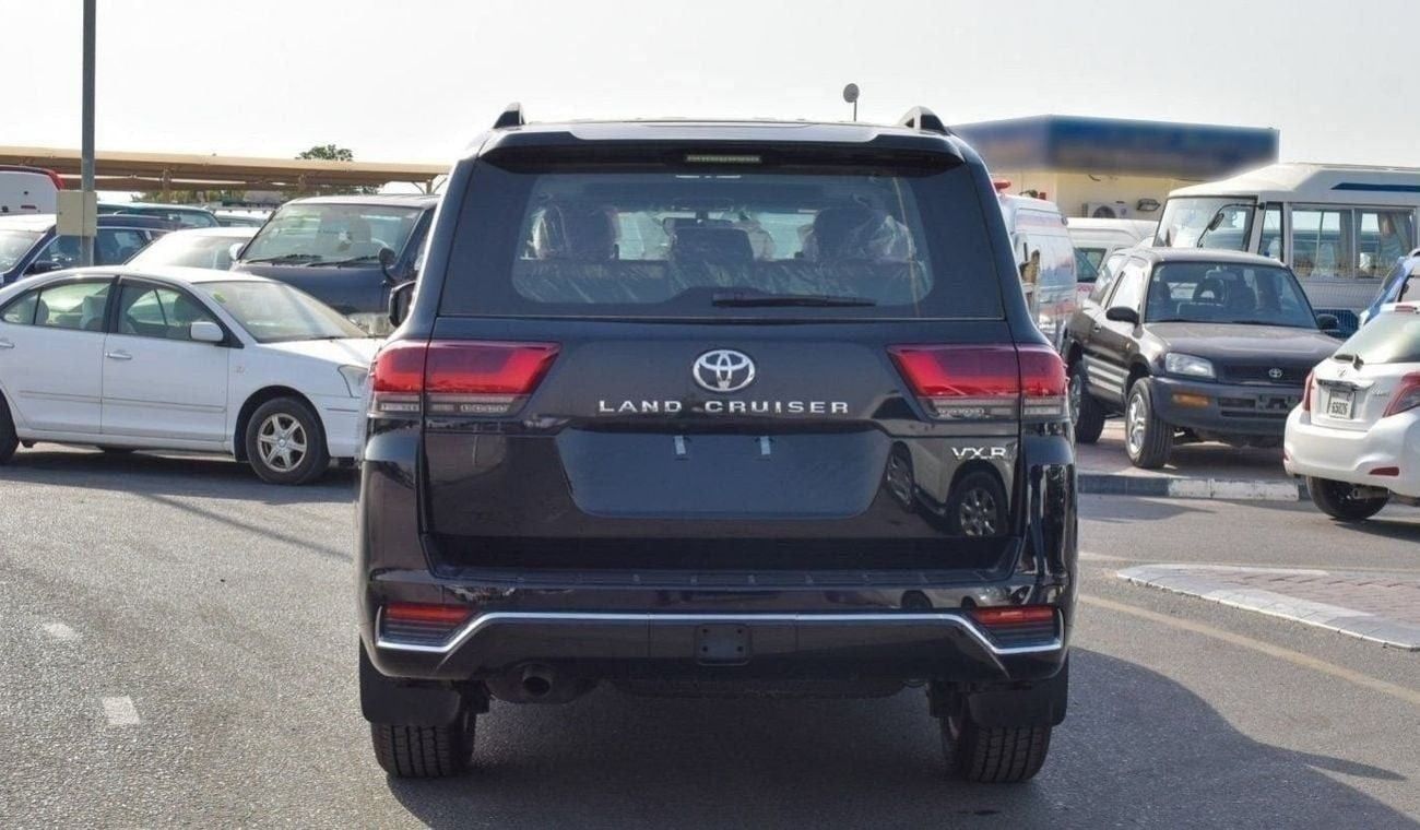 تويوتا لاند كروزر Toyota Land Cruiser VXR 3.3L Diesel 2026