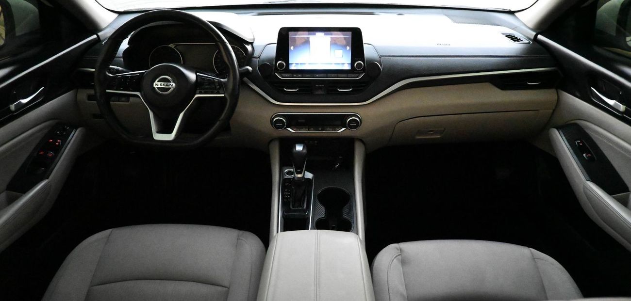 Nissan Altima `NISSAN ALTIMA SV 2019 GCC IN EXCELLENT CONDITION