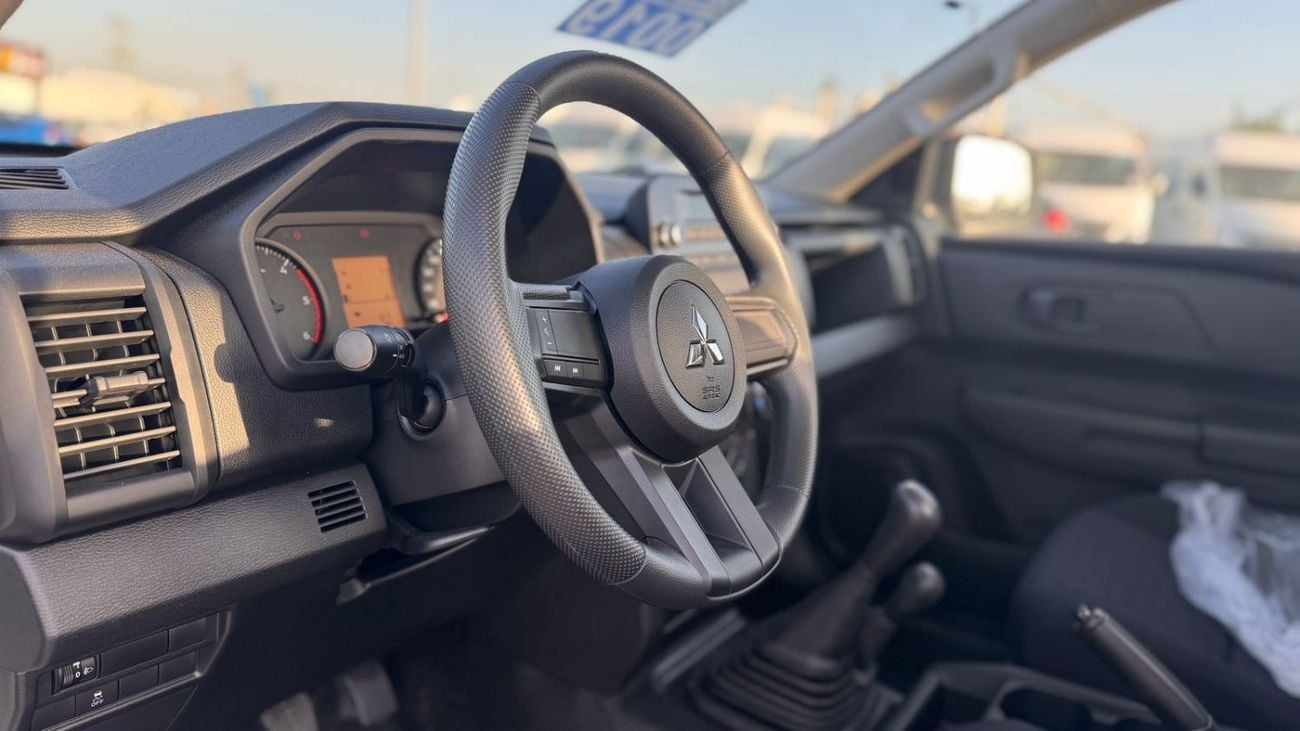 Mitsubishi L200 GL M-Line | 5 Speed MT| 4x4| Diesel 2.4 Turbo| | Single Cabin
