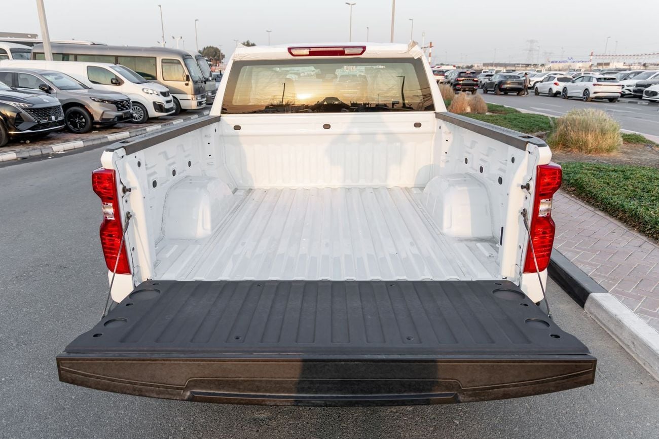 Chevrolet Silverado 2500 CREW/CAB CHEVROLET SILVERADO | V8 5.3L | 4WD | GCC | 2025  (Export)