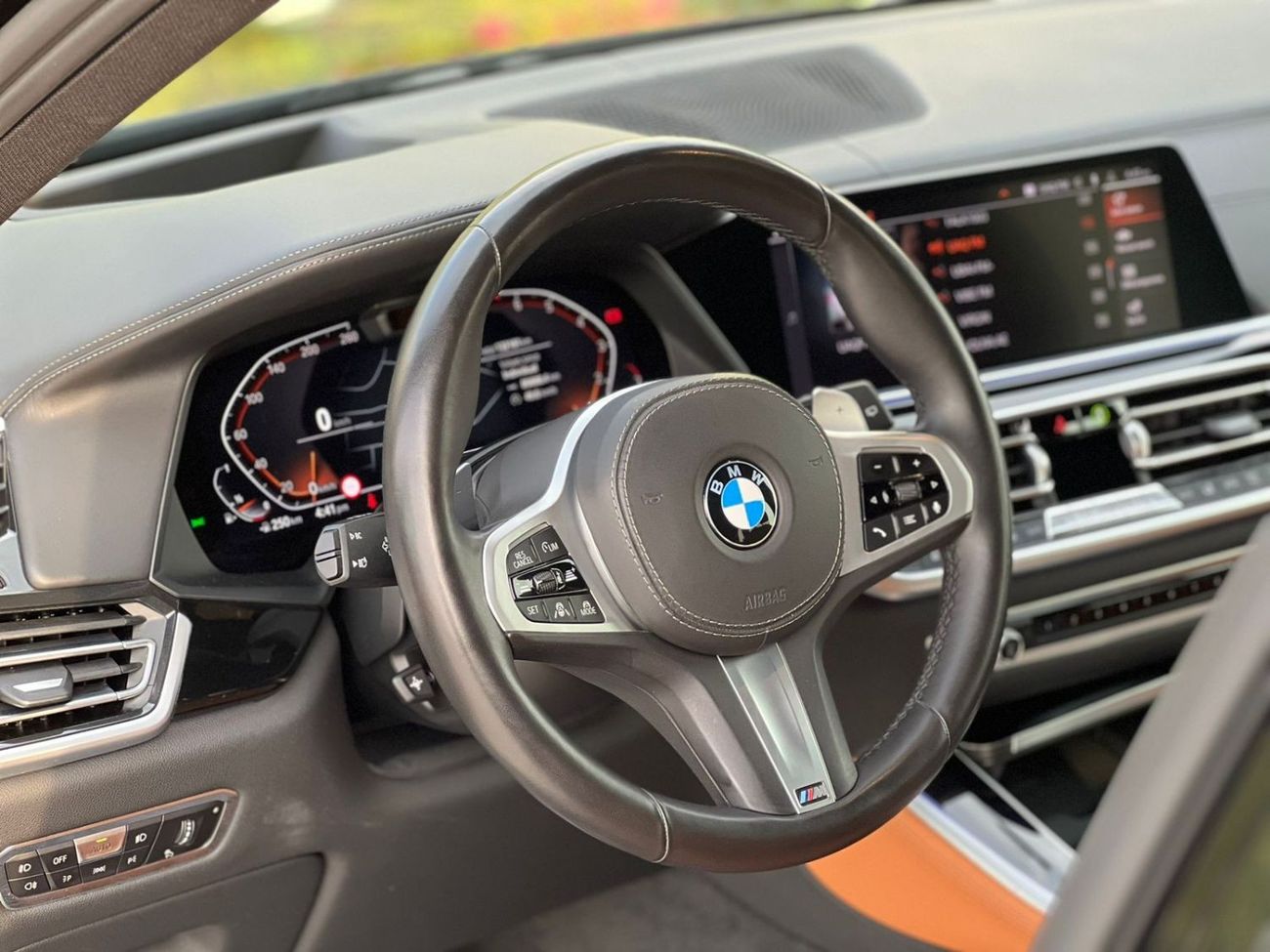 BMW X5 40i xDrive BMW X5 XDrive 40i M package  Head-Up Display  360 Camera Panoramic Full Option  2021 Unde