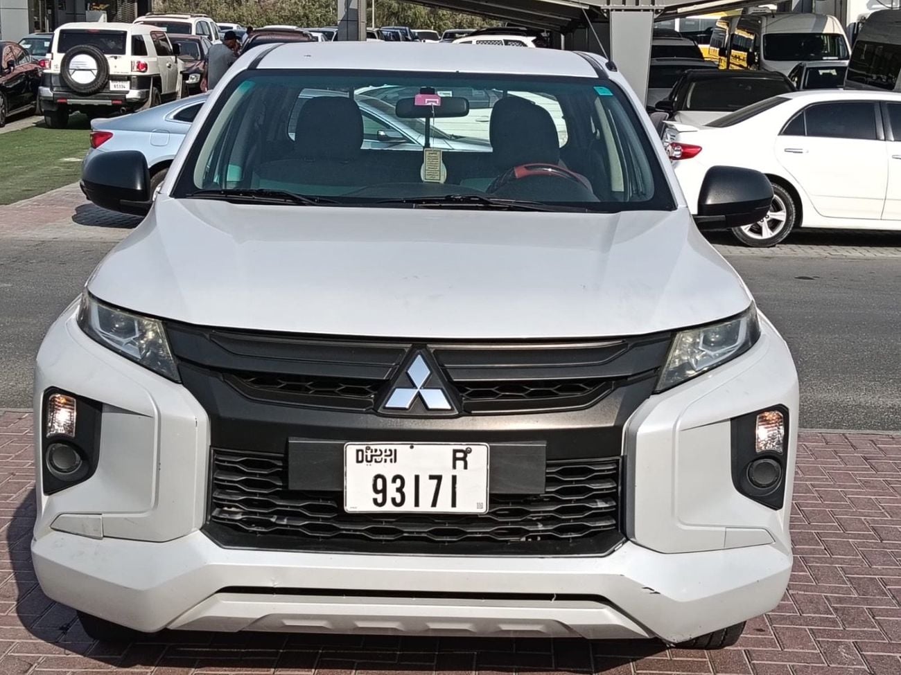 ميتسوبيشي L200 GL