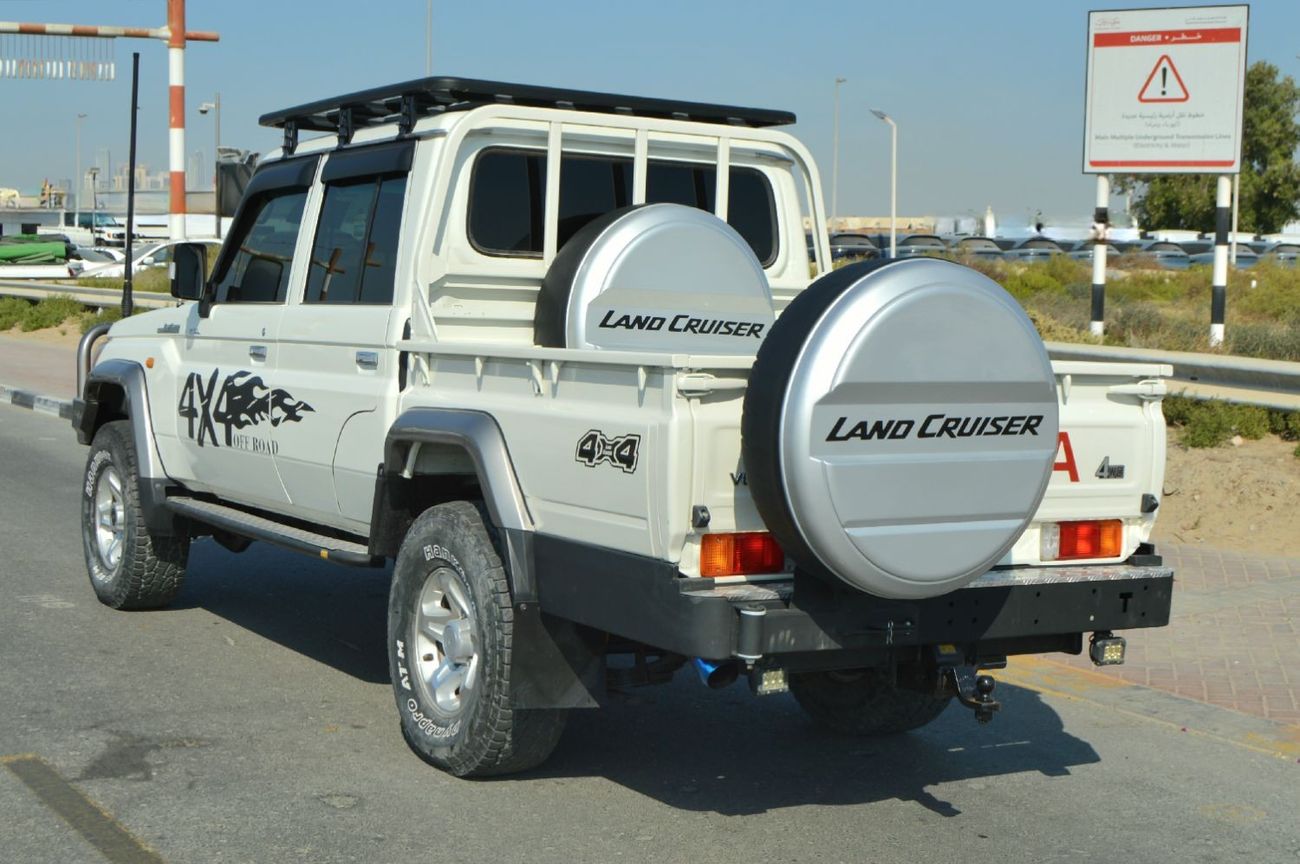 Toyota Land Cruiser Pick Up Double cabin