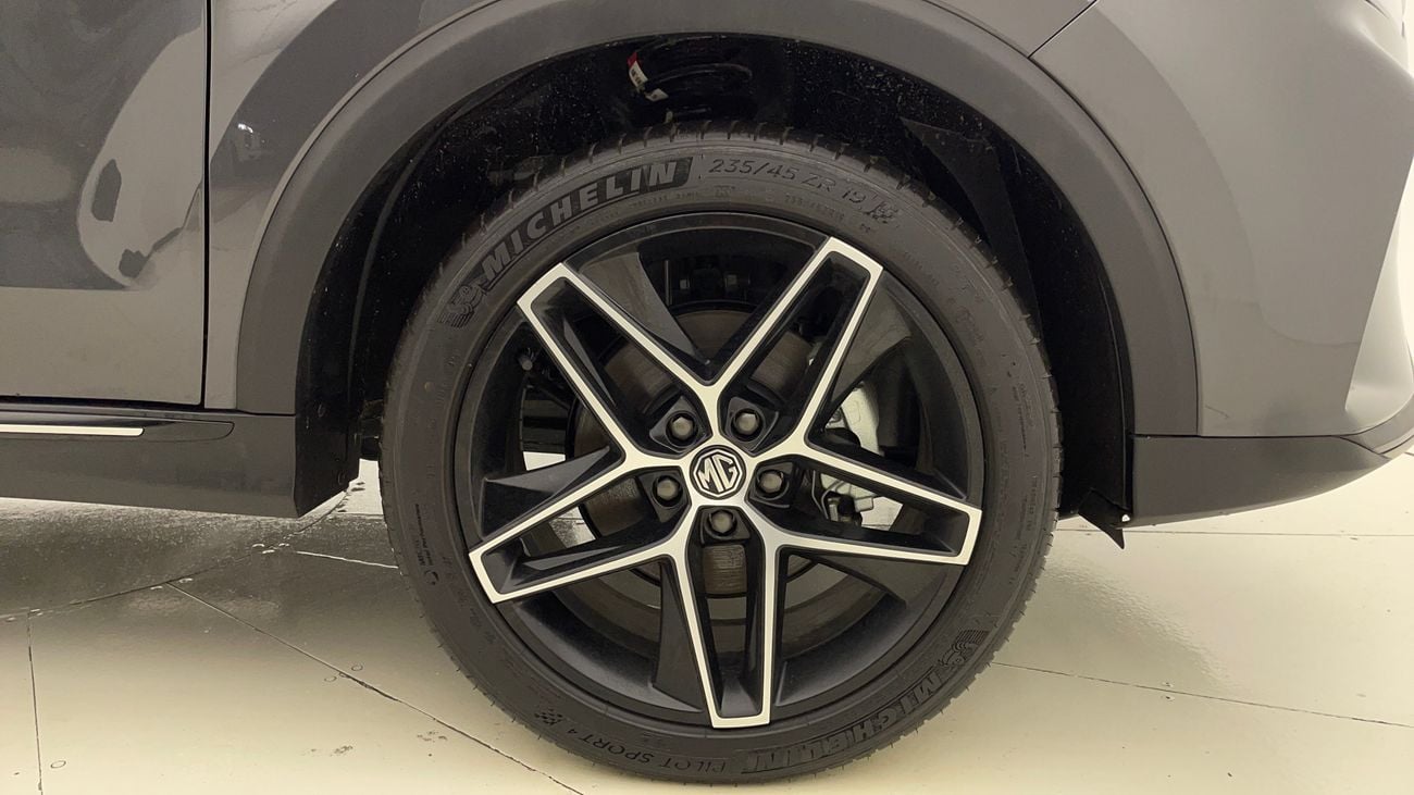 أم جي RX5 LUXURY 1.5 | بدون دفعة مقدمة | اختبار القيادة في المنزل