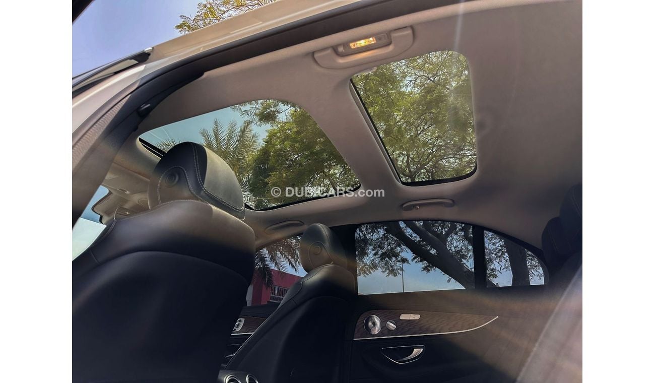 مرسيدس بنز E300 4matic