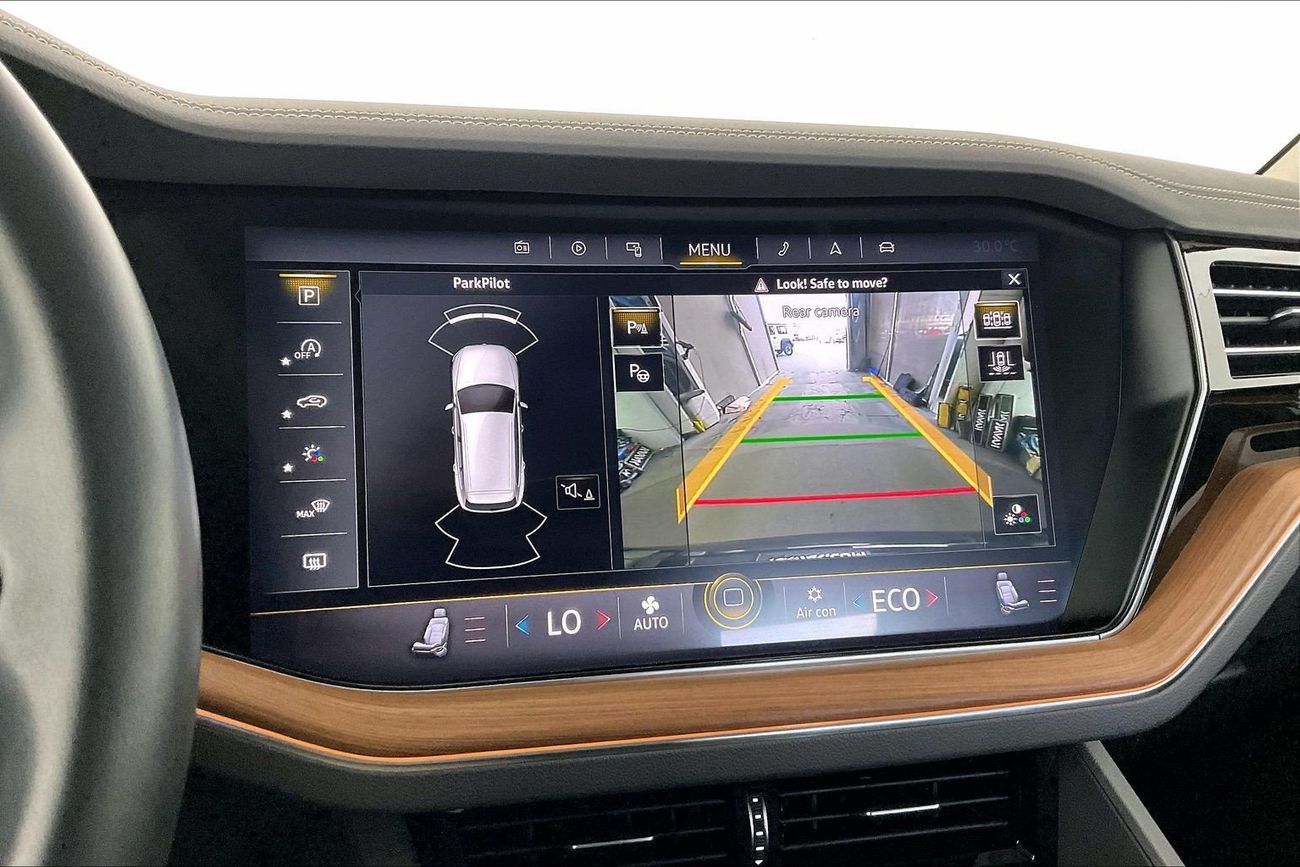 Volkswagen Touareg Highline | Guaranteed Warranty | 0 Down Payment