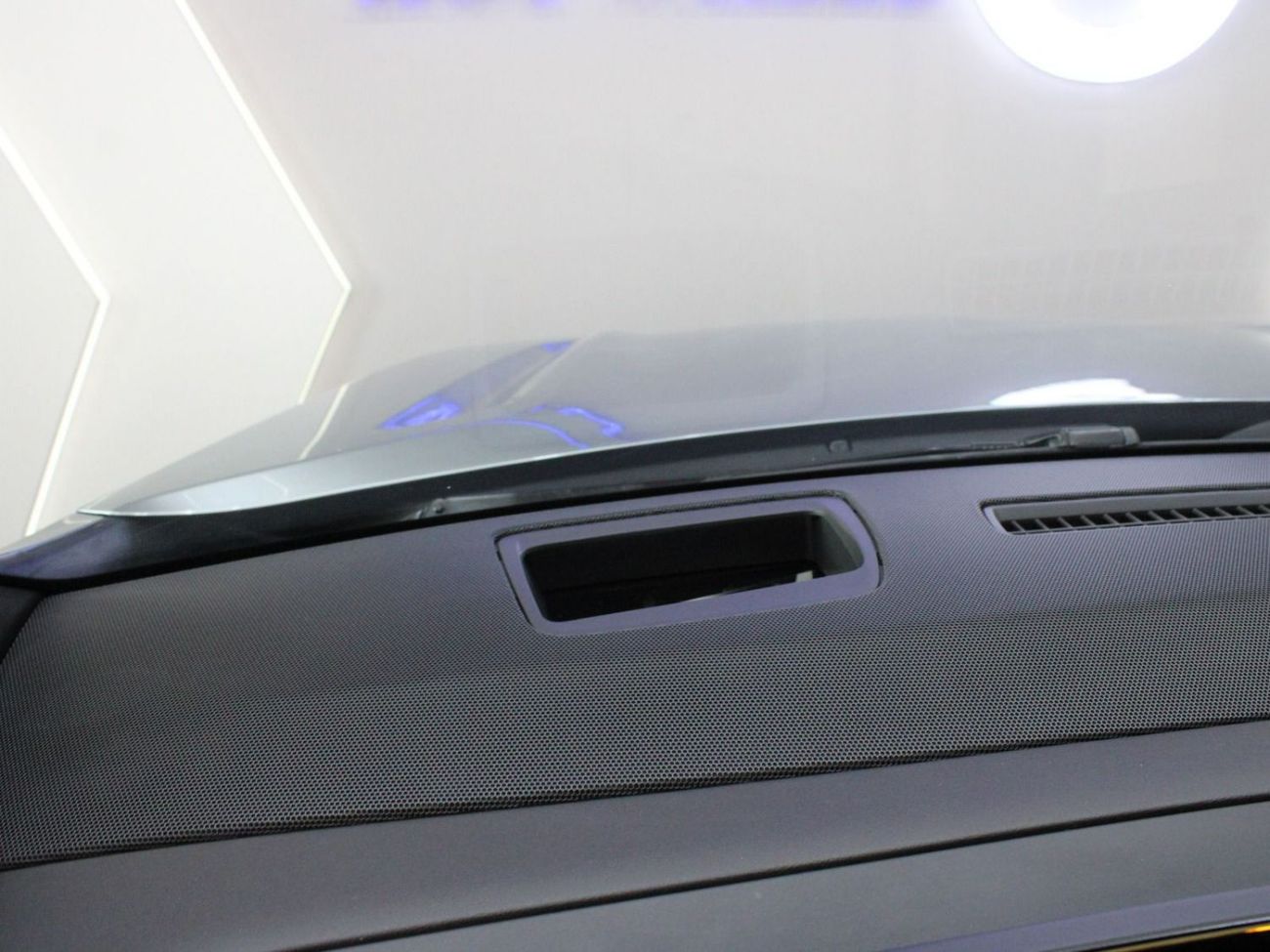 كاديلاك إسكالاد Sport Platinum 6.2L 4WD