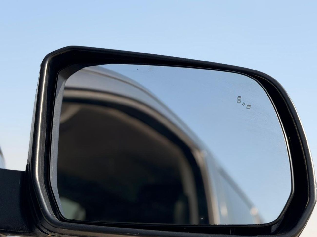 Ford Everest Trend exports from Australia