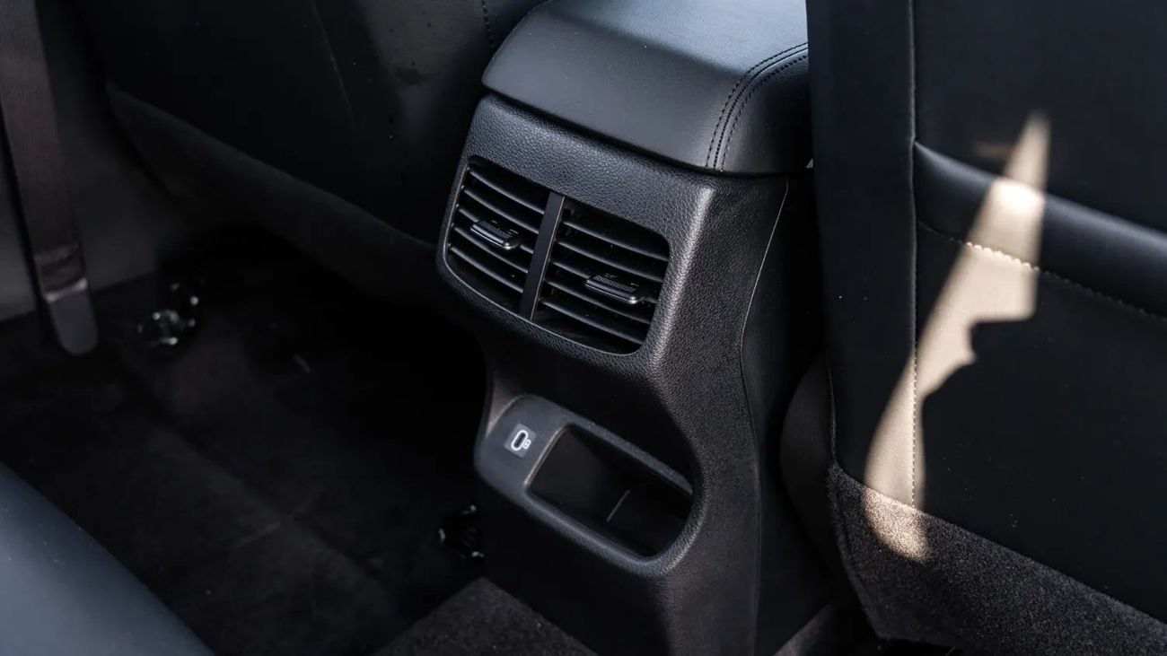 كيا سيلتوس 2025 | KIA SELTOS 1.5L IVT LUXURY EDITION WITH BLACK ROOF + ELECTRIC SEAT