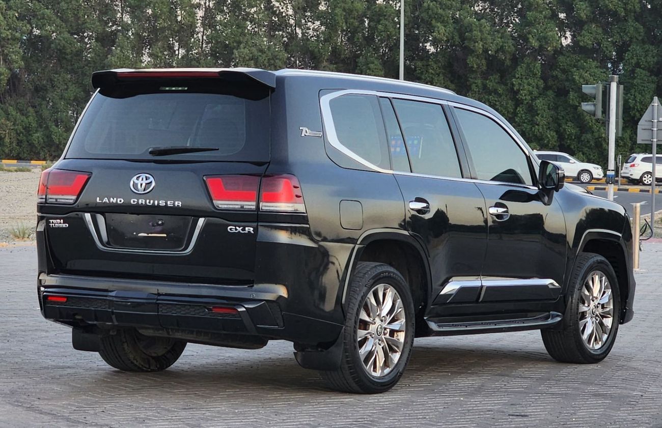 تويوتا لاند كروزر GX.R V6 upgrade 2024