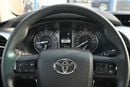 تويوتا هيلوكس Toyota Hilux SR5 2.7L Automatic, Petrol, 4WD, Pickup