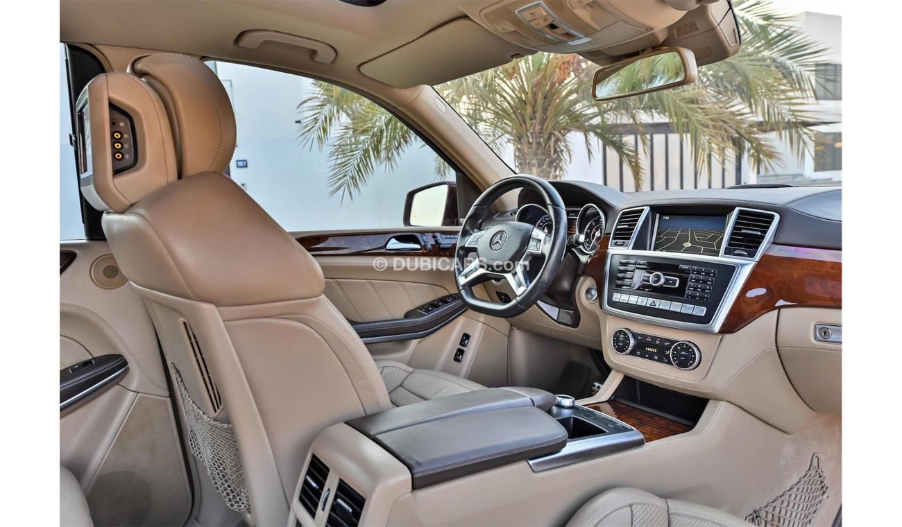 Mercedes-Benz GL 63 AMG V8 Bi Turbo |  2,330 P.M | 0% Downpayment | Full Option | Exceptional Condition