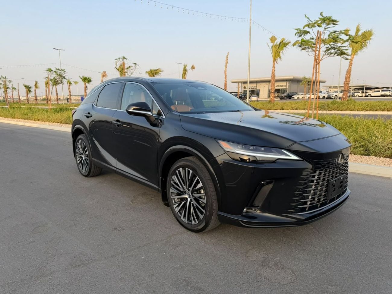 لكزس RX 350h PLATINUM