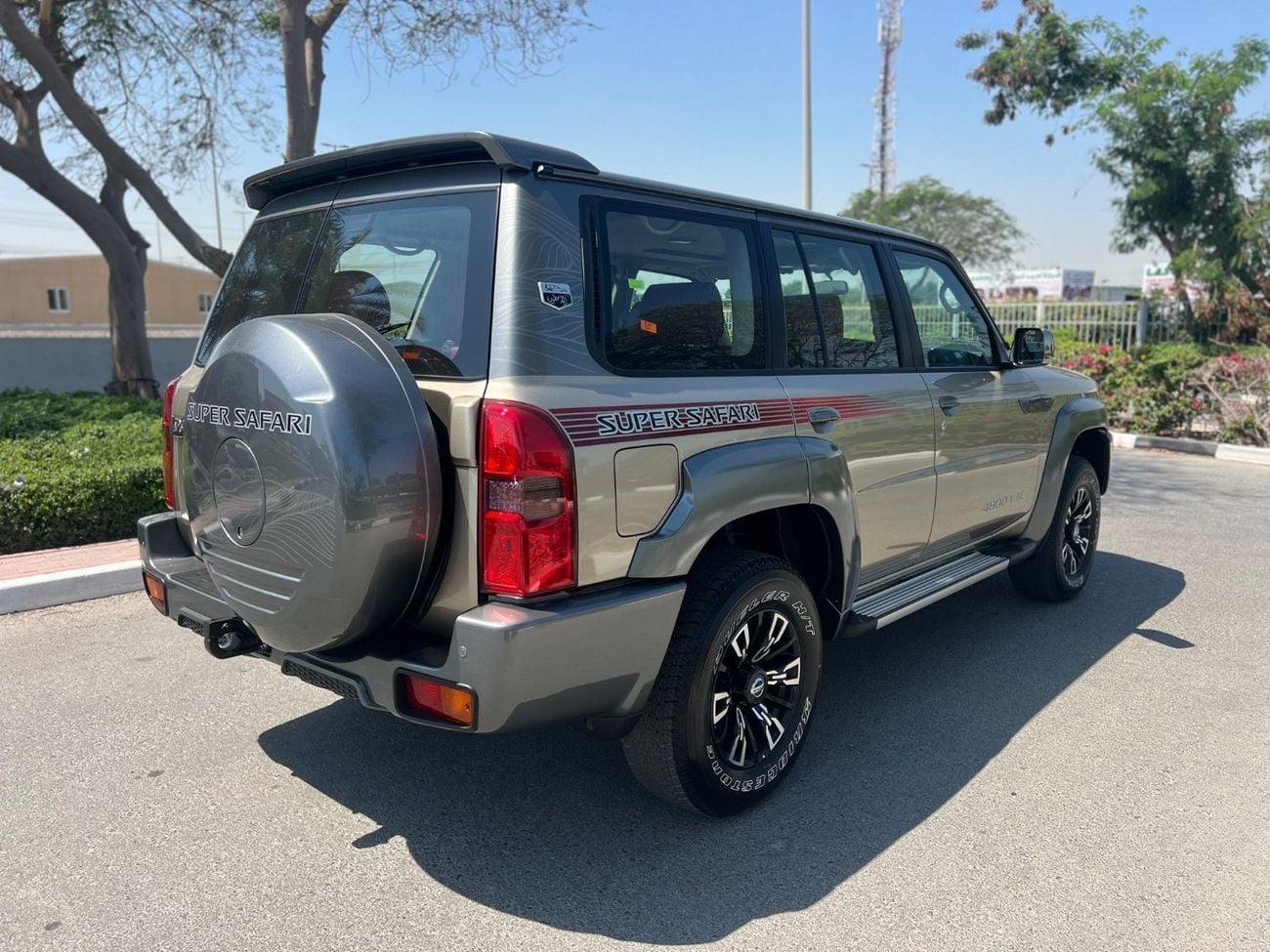 Nissan Patrol SUPER SAFARI