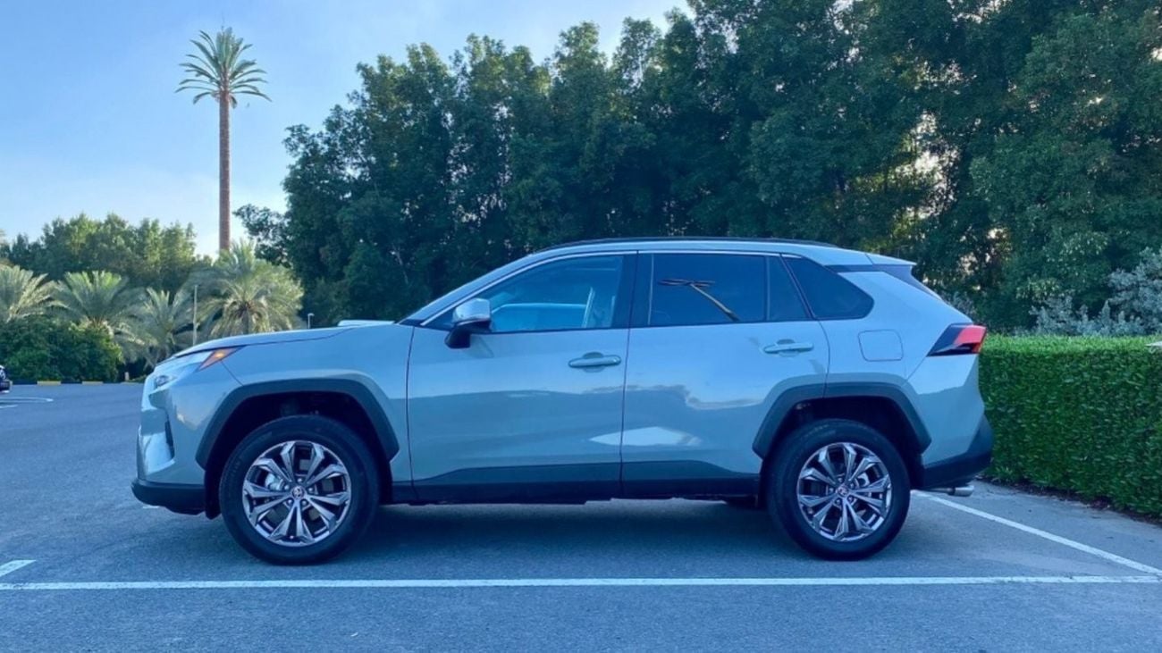 تويوتا راف ٤ XLE Hybrid, Premium, 2.5L, V4