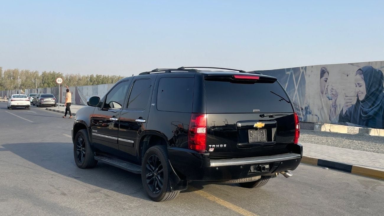 Chevrolet Tahoe LTZ 5.3L 4WD (8 Seater)