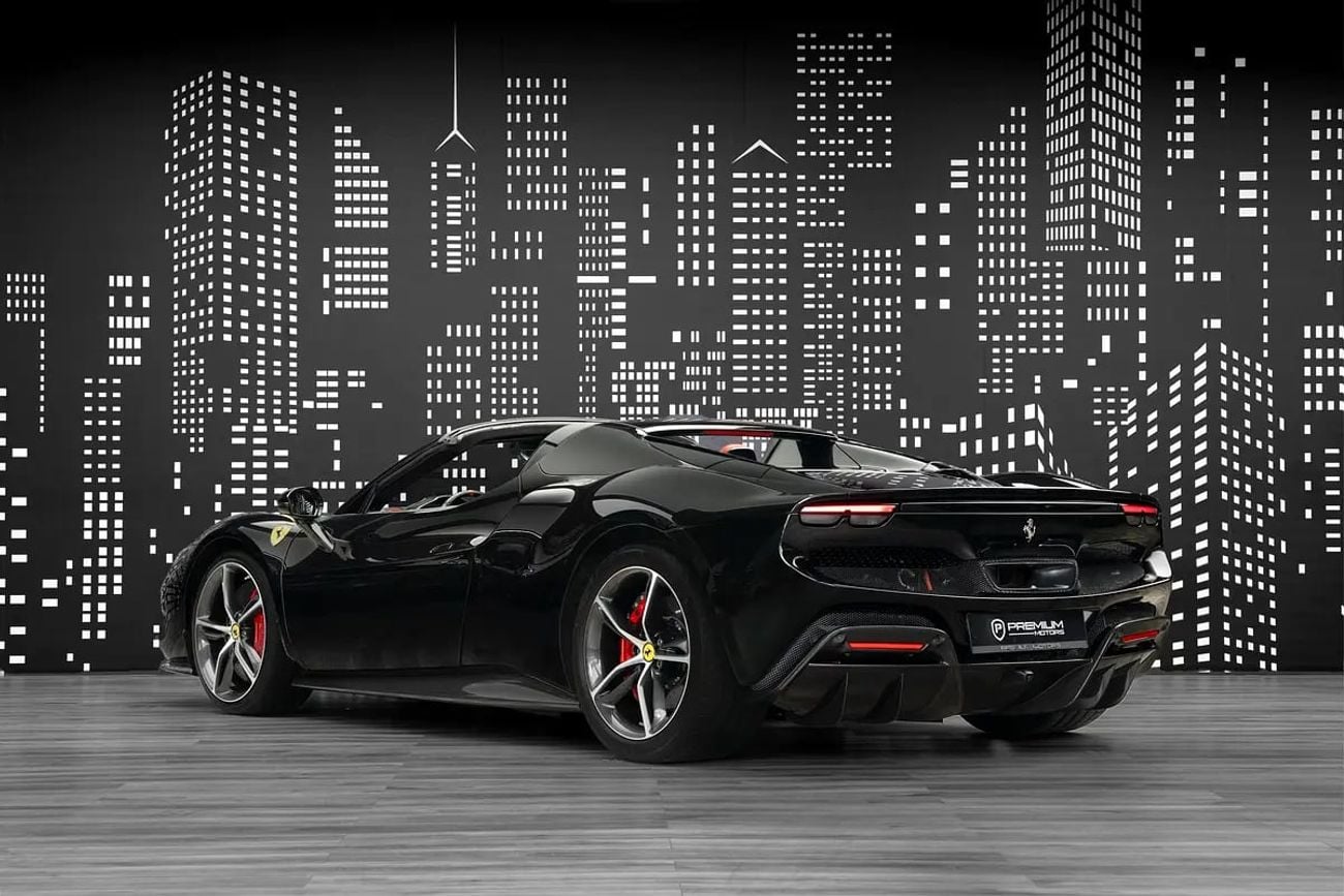 فيراري 296 GTB GTS