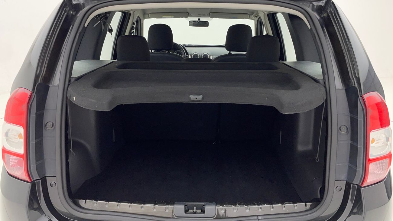 Renault Duster SE 2 | Zero Down Payment | Home Test Drive