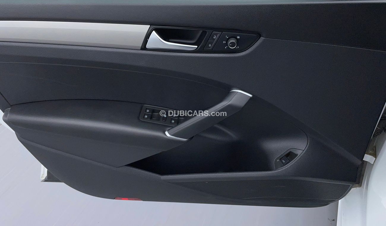 Volkswagen Passat HIGHLINE 2.5 | Under Warranty | Inspected on 150+ parameters