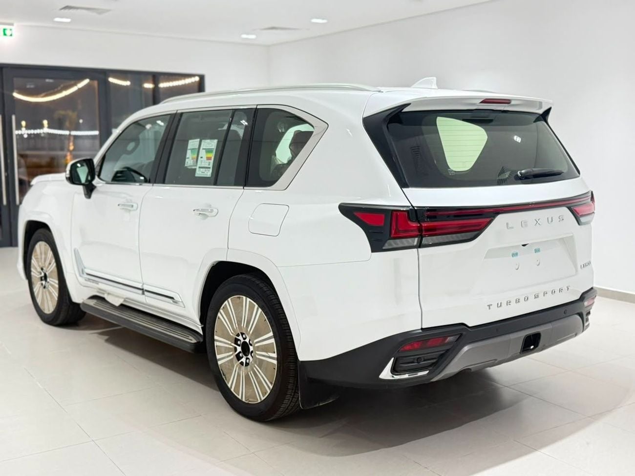 لكزس LX 600 SIGNATURE Lexus LX600 3.5L 2026 Turbo Sport Full option