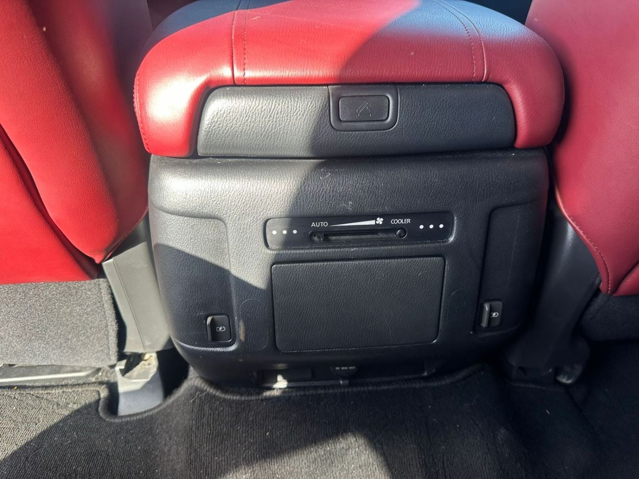 Nissan Patrol LE Titanium 5.6L