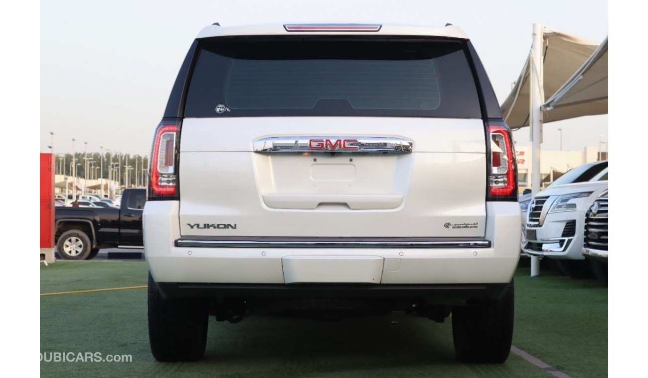 GMC Yukon Denali