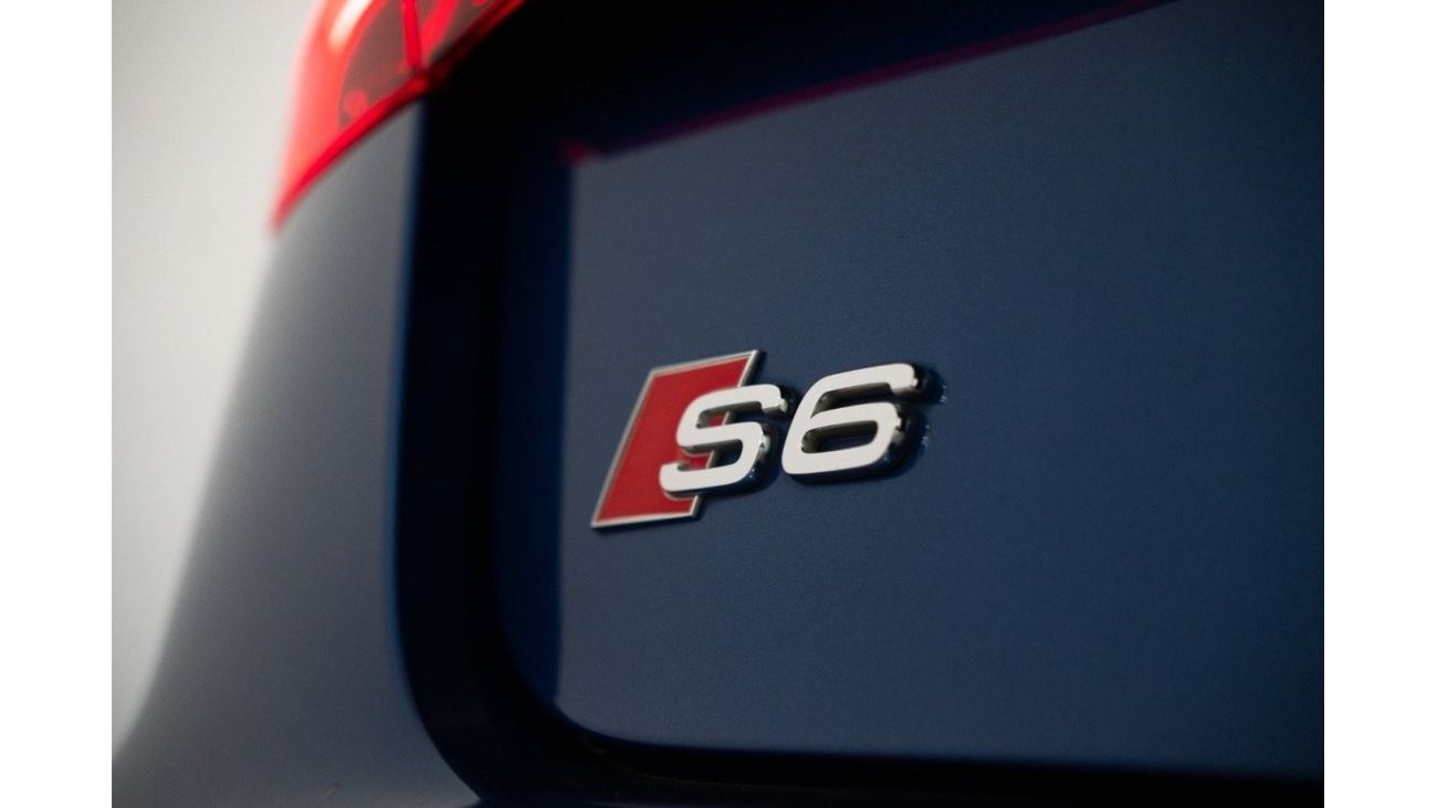 Audi S6 Std 2016 Audi S6 V8 Full Option / Full-Service History